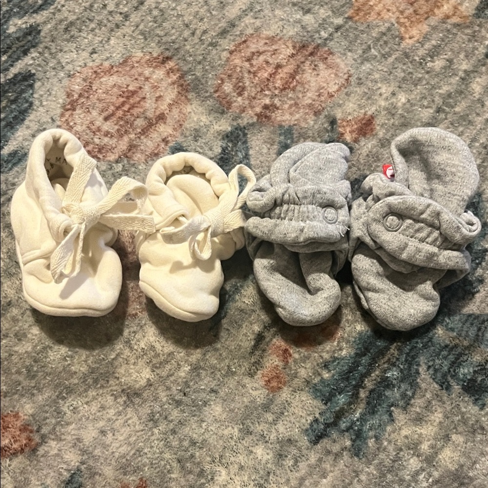 Zutano & Quincy Mae baby booties
